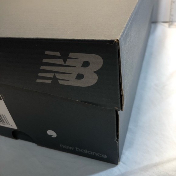 New Balance 550 Men’s 10.5 White Blue NWT OG Box - Picture 10 of 11